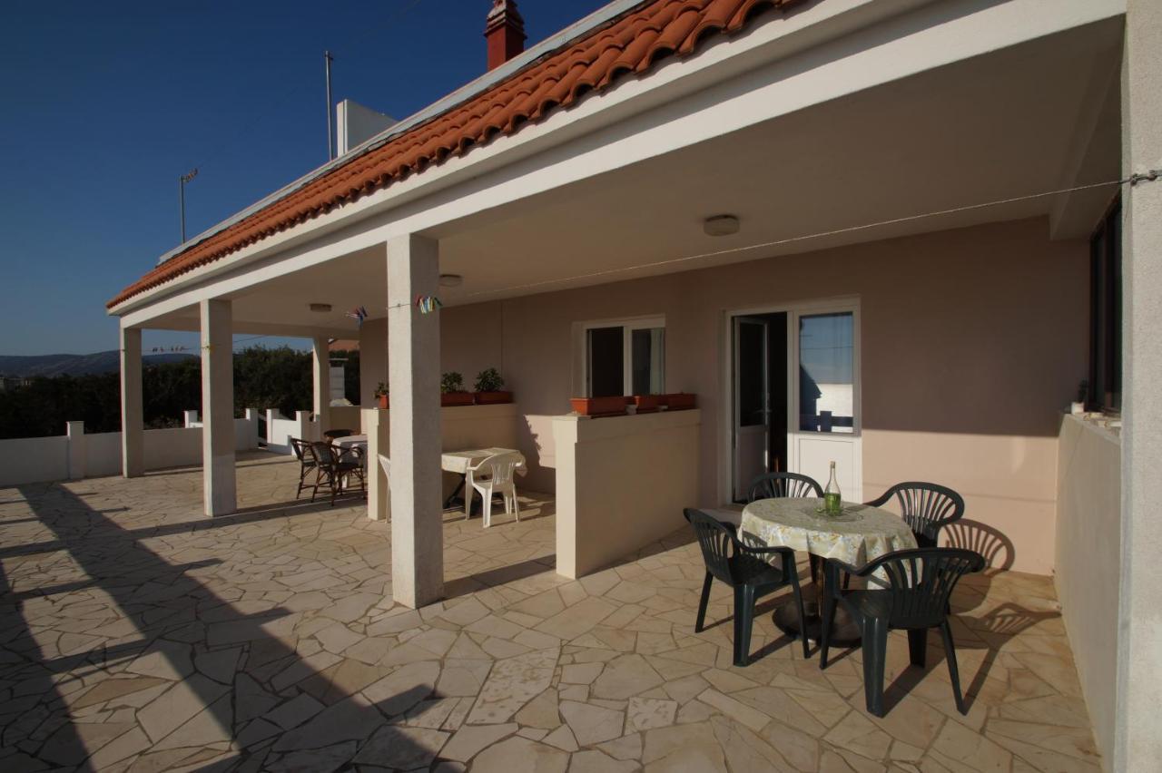 Apartments By The Sea Zavalatica, Korcula - 247 Kültér fotó